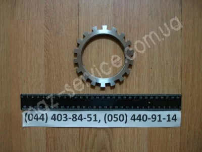 500-3104076 Гайка оси прицепа (М80х2)
