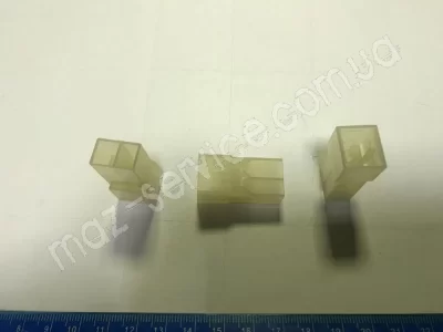 45.73739004 Колодка 2 конт (папа) штыревая