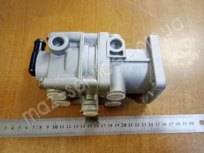 8090-3514100 Кран гальмівний  голов.
