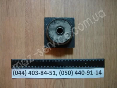 642208-1715044 Пластина с амортизатором в сб.